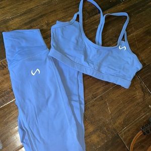 TLF Legging and sports bra set. Sports bra-S and Leggings-XS